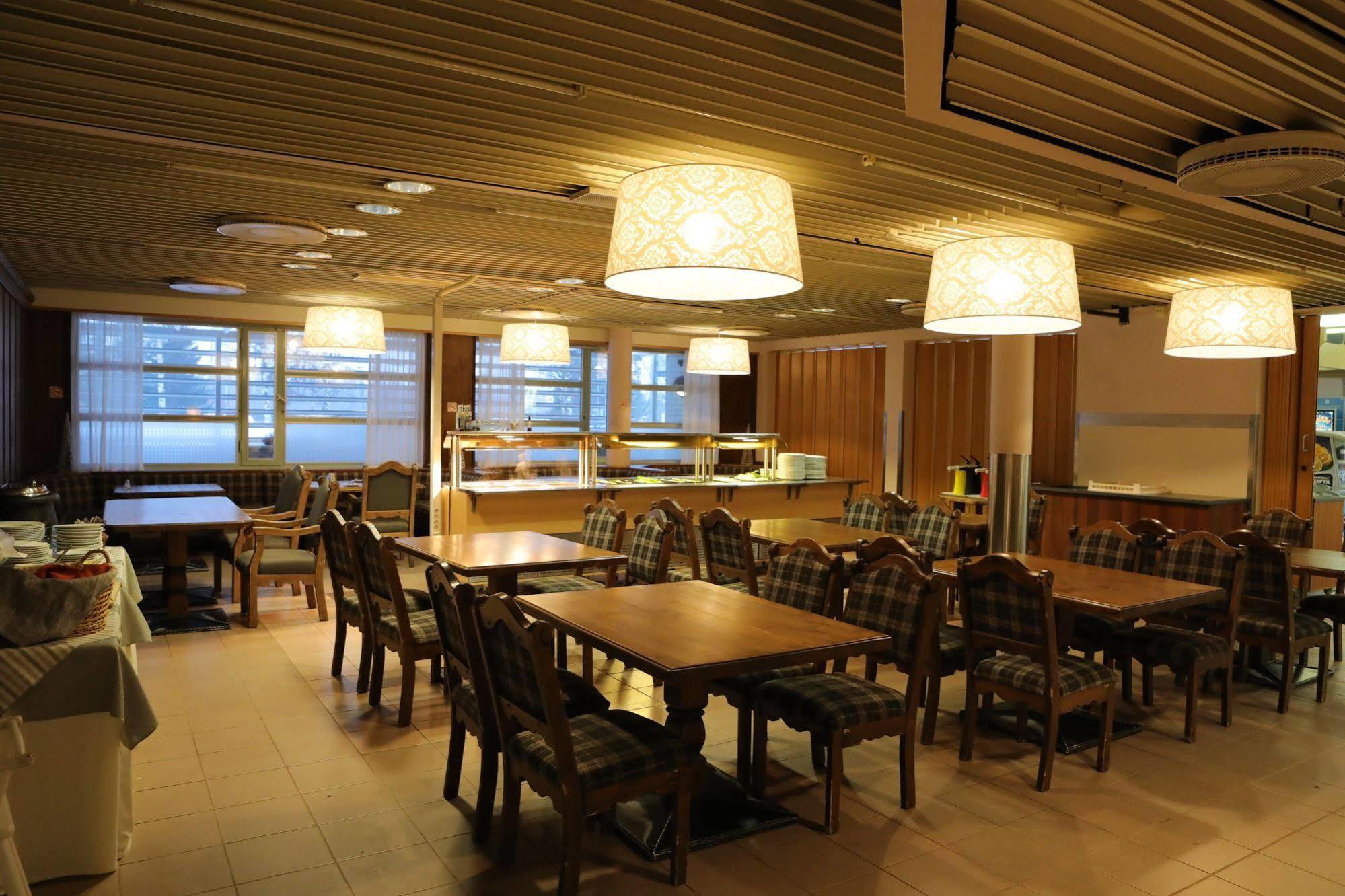 קוקולה Hotel Nukkumatti מראה חיצוני תמונה